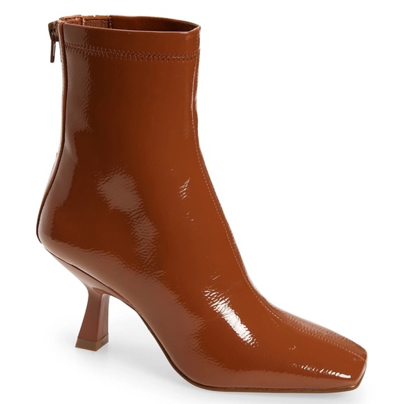 Steve Madden Shoes | Steve Madden Joan Kitten-Heel Booties in Camel Patent Size 6.5 | Color: Brown | Size: 6.5 | Debbiehdong's Closet